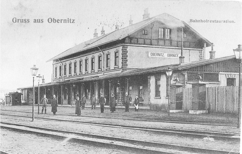 800px-Obrnice_-_nádraží
